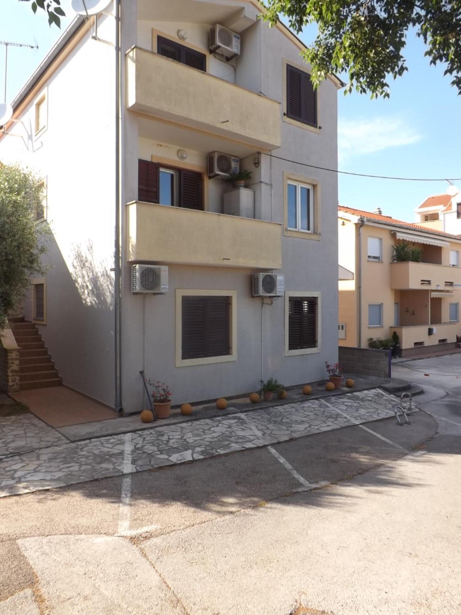 Latmo Apartment Ζαντάρ Εξωτερικό φωτογραφία