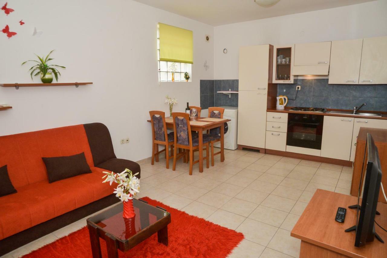 Latmo Apartment Ζαντάρ Εξωτερικό φωτογραφία
